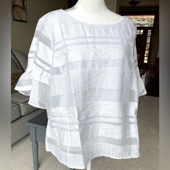 Liz Claiborne Tops - Liz Claiborne, White career, XL three-quarter ruffle sleeve lined mixed medium